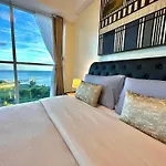 Oceanview Deluxe 1Br Suite La Mirada