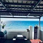 Samantha\'S Cove Priv Beach House