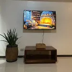 The Bachelor\'S Suite At Mactan Airport