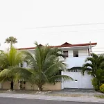 Luzmin Bh - White House