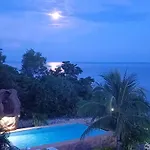 Camotes Nook - Budget Beautiful
