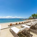 Omp 15C-T2, Seaview, Pool & Beach Access, Near Airport, Fast Wi-Fi, Netflix