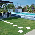 Bernis Hostel