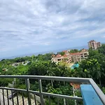 Deluxe 2 Bedroom Apartment