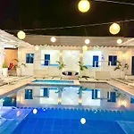 Issa\'S Haven Resort