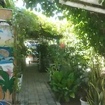 Gardenia House Rent Rooms