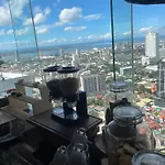Condo Near Ayala Cebu City W Wifi Balcony
