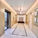 Huge 2Br Condo In It Park Cebu