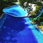 Lara\'S Cozy Room @Tambuli Resort