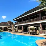 Resort-Inspired Condo With Queen-Size Bed & 50-Inch Smart Tv