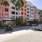 Airport Express Hostel E-527, 2 Minutes To Airport,Fast Wifi, Free Netflix