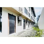 Oyo 1008 Armond Bed And Breakfast