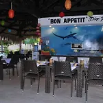 Slam\'S Garden Dive Resort