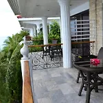 Eden Resort