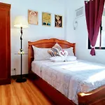 Secluded Apartment With Full Kitchen & Balcony Garden View