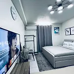 Cozy Studio Unit Near Mactan Airport Furnish With Wifi, Netflix, Pool