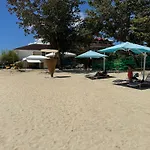 Private Residence At Tambuli Sae Side Living By The Beach