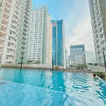 Cebu City Condo In It Park With Pool & Netflix