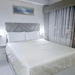 Persimmon Studios - Studio Unit- 16Th Floor - 1641