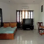 Michael\'S Apartment 2