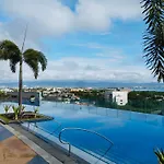Mactan Newtown Condo With Free Airport Pickup
