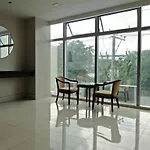 Capitol Central Hotel And Suites
