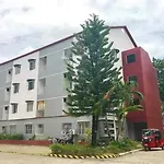 2 Bedrooms Condo For Rent