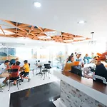 Travelbee Fuente Inn