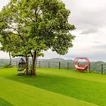 Cozy Log Mountain Cabin In Mabini With Breakfast