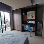 The 28Th - Pad At Central Cebu