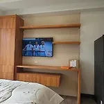 Cozy Studio With Balcony And Amazing Mountain View For Rent!
