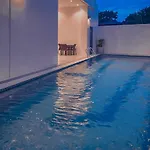 Casa Mira Tower