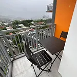 Cozy Studio With Balcony And Amazing Mountain View For Rent!
