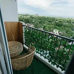 Saekyung Condo Near Airport With Seaview & Tourist Spot