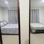 Gimmos Air B&B In Casamira, City Of Naga