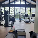 Cozy Condo Unit 5Mins From Mactan Cebu Int\'L Airport With Netflix