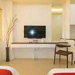 Reddoorz @ Leoncia Apartelle Mandaue City