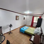 Mb\'S Garden Inn