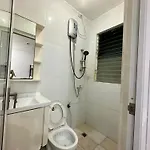 Mabolo 306 Shared Room Near It Park