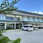 Prince Express Inn