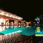 Vista Mar Beach Resort And Country Club