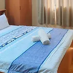 Reddoorz At La Briana Guest House Santa Fe, Bantayan Cebu