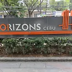 1 Bedroom 47Th Floor, Horizon 101, Corner With Sea View And Mountain View