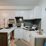 Hooga Home Avida Tower It Park