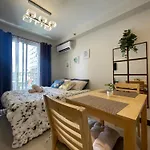 Condo Near Airport, Cclex Pool View Balcony
