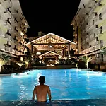 Cozy And Sunny Apartment Near To Mactan Cebu International Airport - Amani Grand Resort & Residences