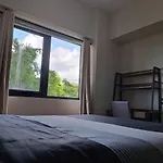 Modern Cozy 1 Bedroom Condo Unit In Cebu With Netflix And Wifi
