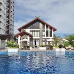 The Cozy Room With Pool Access Studio Unit 1Br