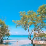 Tanyon Bay Beach House