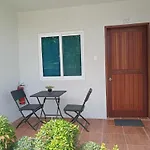 J & L Apartelle